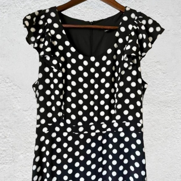 Metro Style Black and White Polka Dot Dress Size 8 - Picture 2 of 8